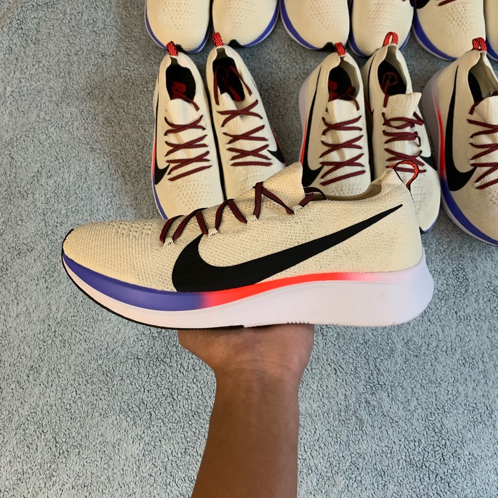 Nike Zoom Fly Flyknit Light Cream